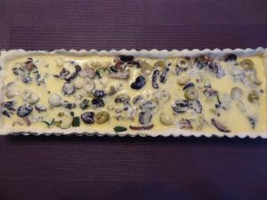tarte-champignons-courgettes-olives-3