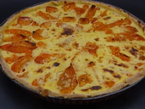 Lire la suite à propos de l’article TARTE AUX ABRICOTS DU ROUSSILLON