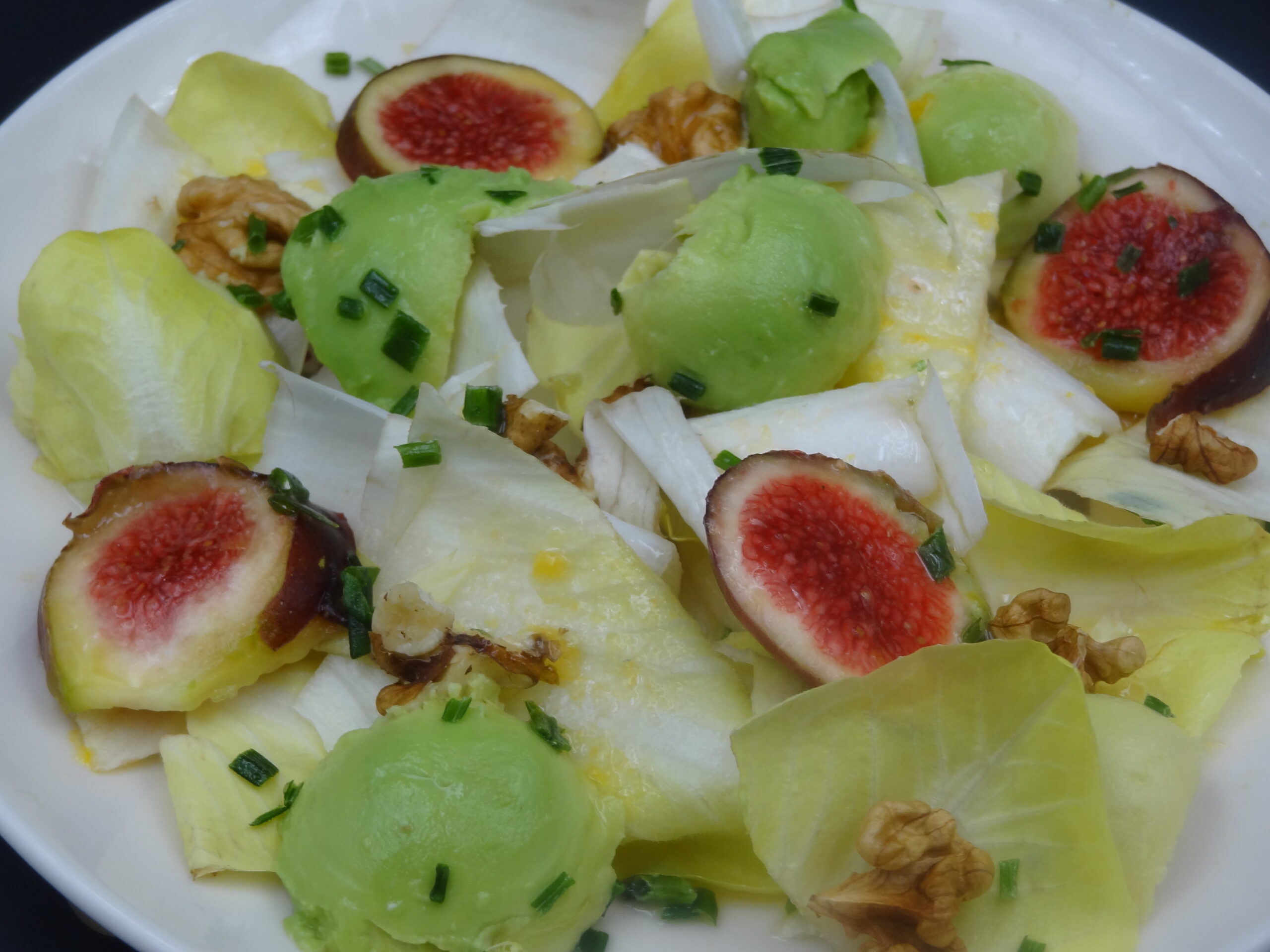 You are currently viewing SALADE ENDIVE FIGUE AVOCAT NOIX