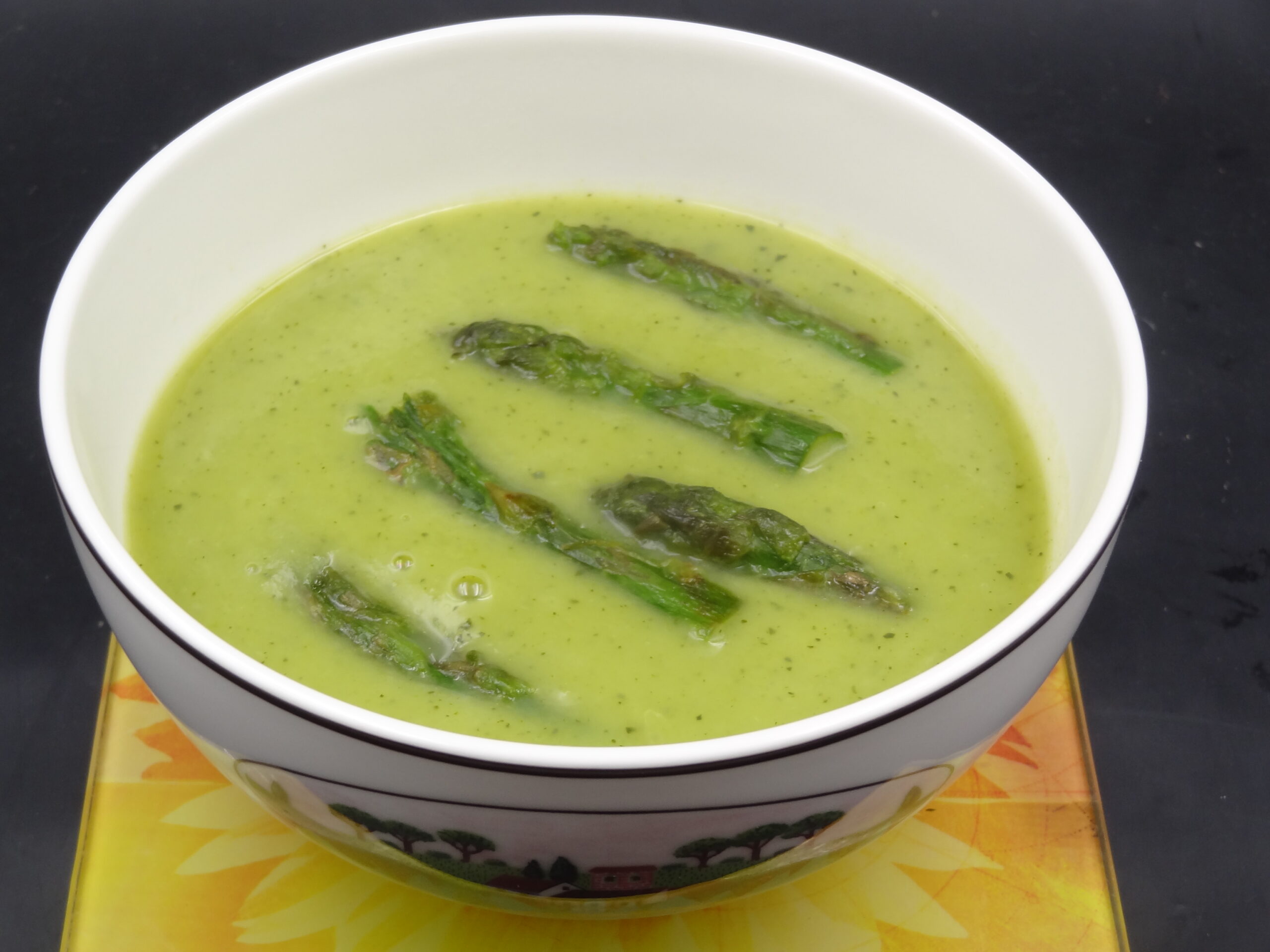 You are currently viewing POTAGE D’ASPERGES VERTES