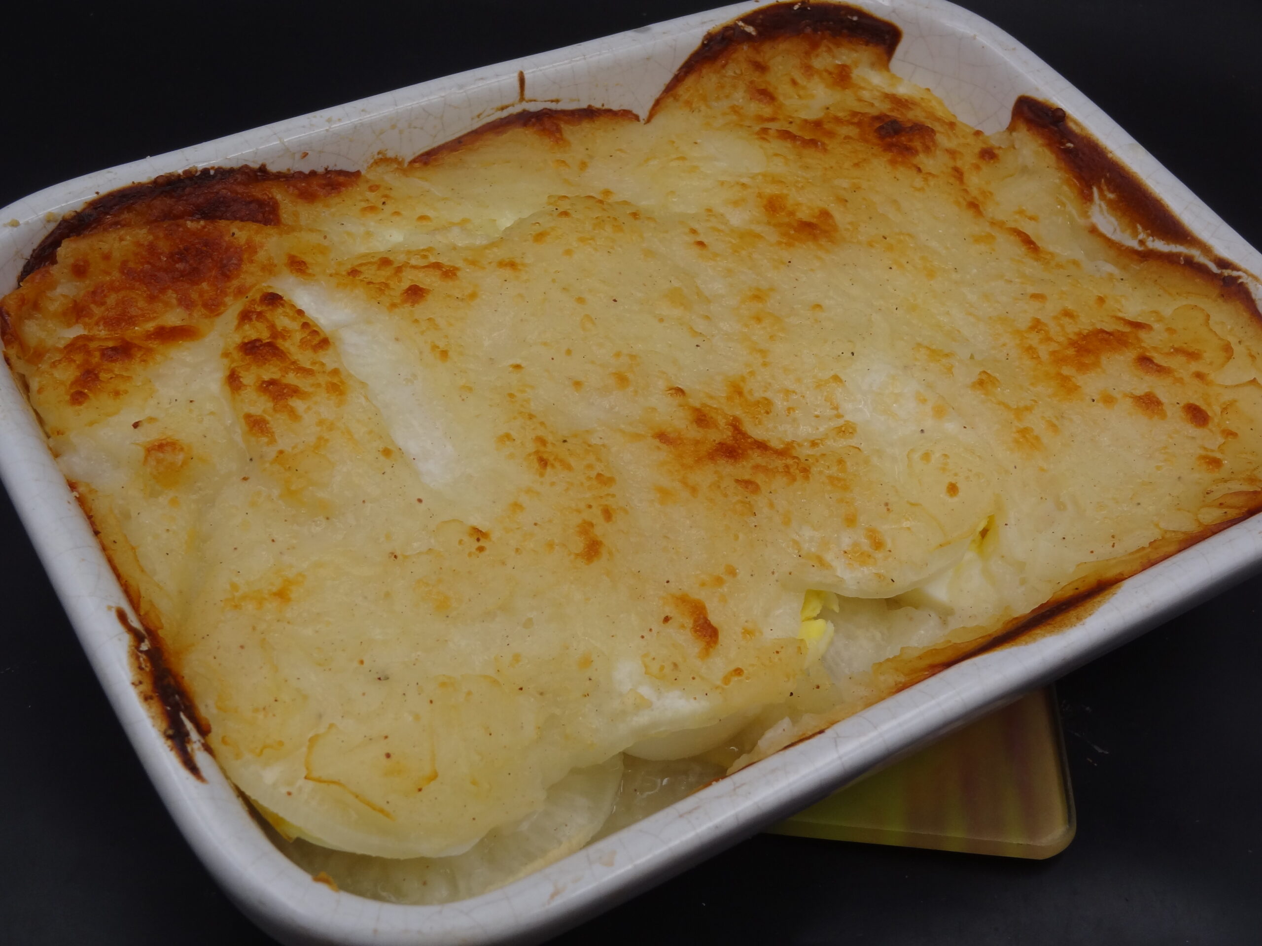 Lire la suite à propos de l’article GRATIN DE NAVETS BLANCS AUX ŒUFS DURS