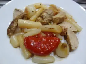 Lire la suite à propos de l’article FILET MIGNON AUX SALSIFIS
