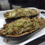 AUBERGINE FARCIE AU POULET ET AUX CHOUX